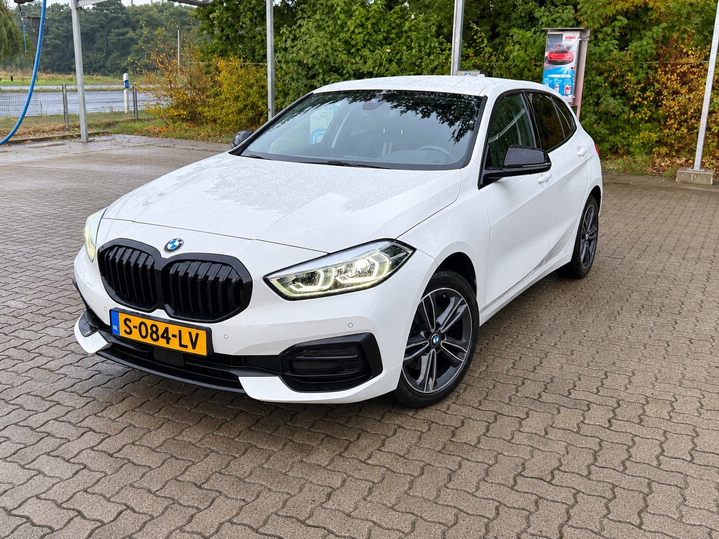 BMW 1-Serie 118i CarPlay BTW 1e eigenaar 6-versnelling136PK, Auto's, 136 pk, 680 kg, Wit, Origineel Nederlands