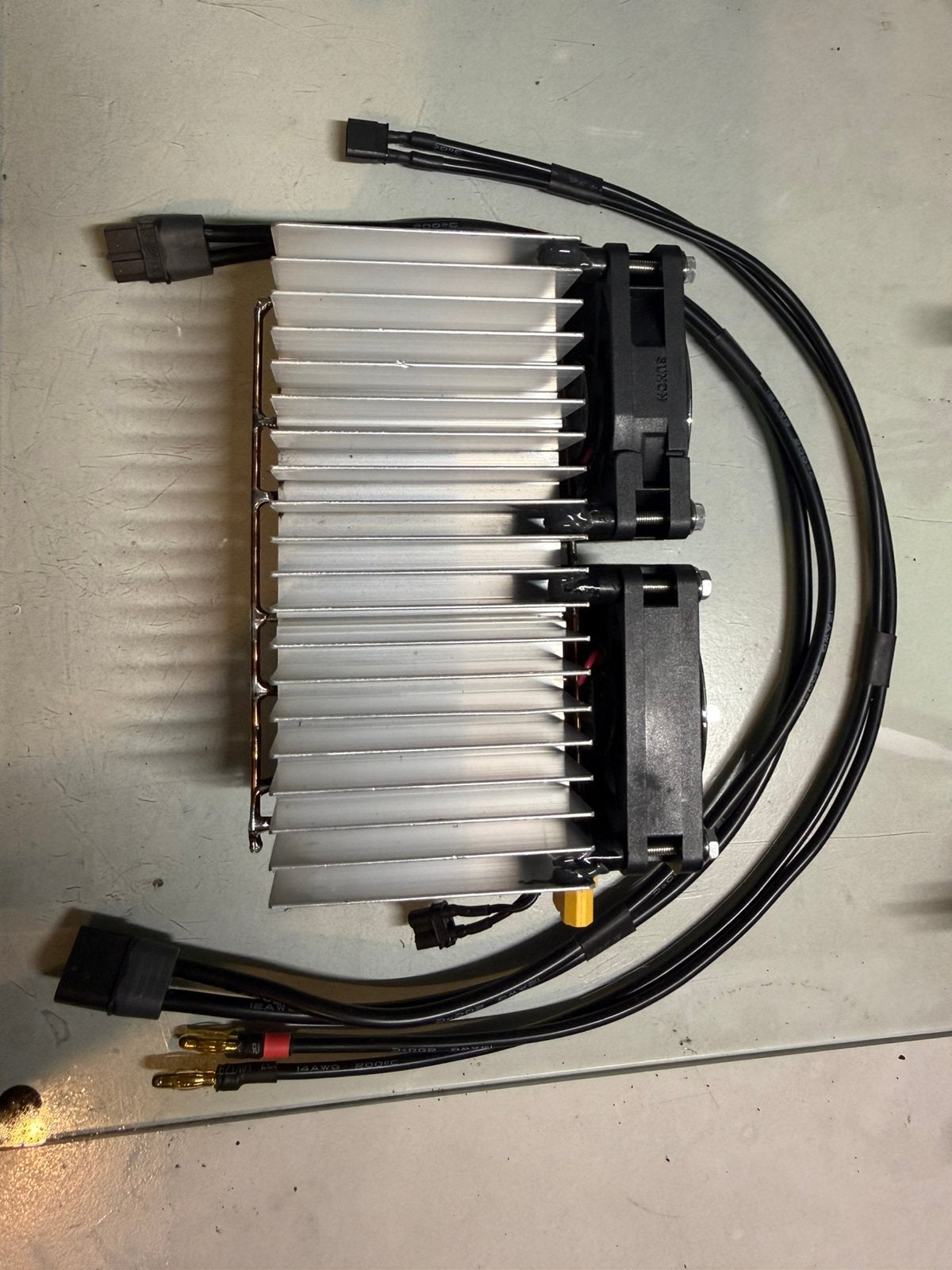 Discharge bank lipo’s, Ophalen of Verzenden, Zo goed als nieuw