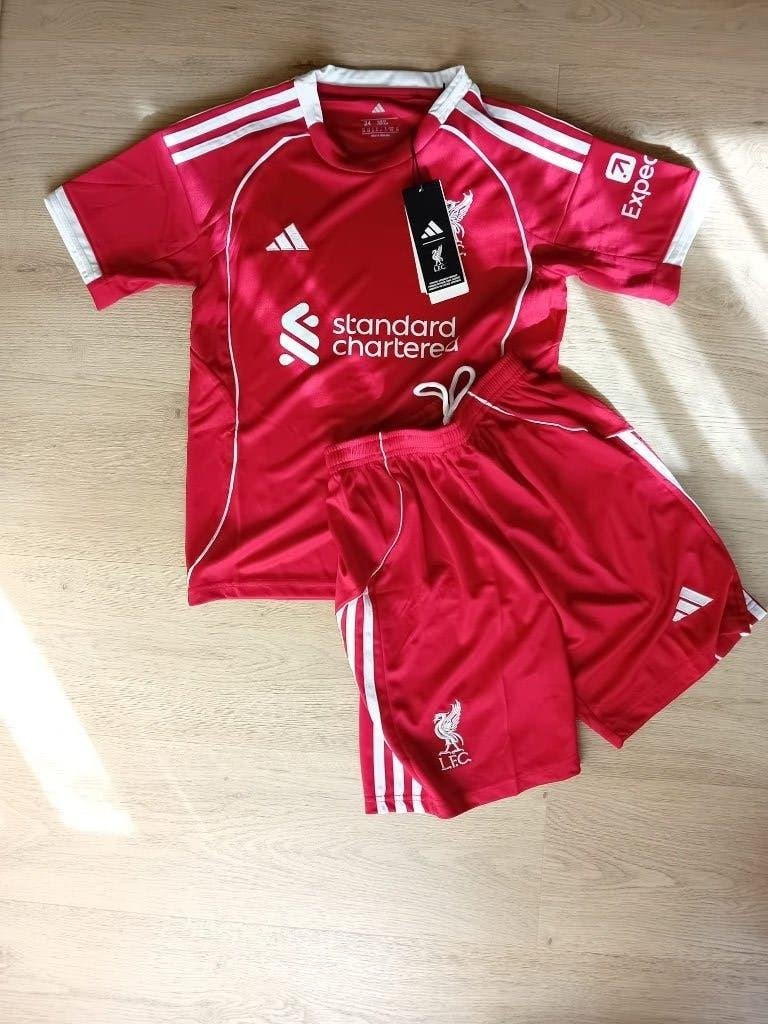 Liverpool rood, Ophalen of Verzenden, Nieuw, Set