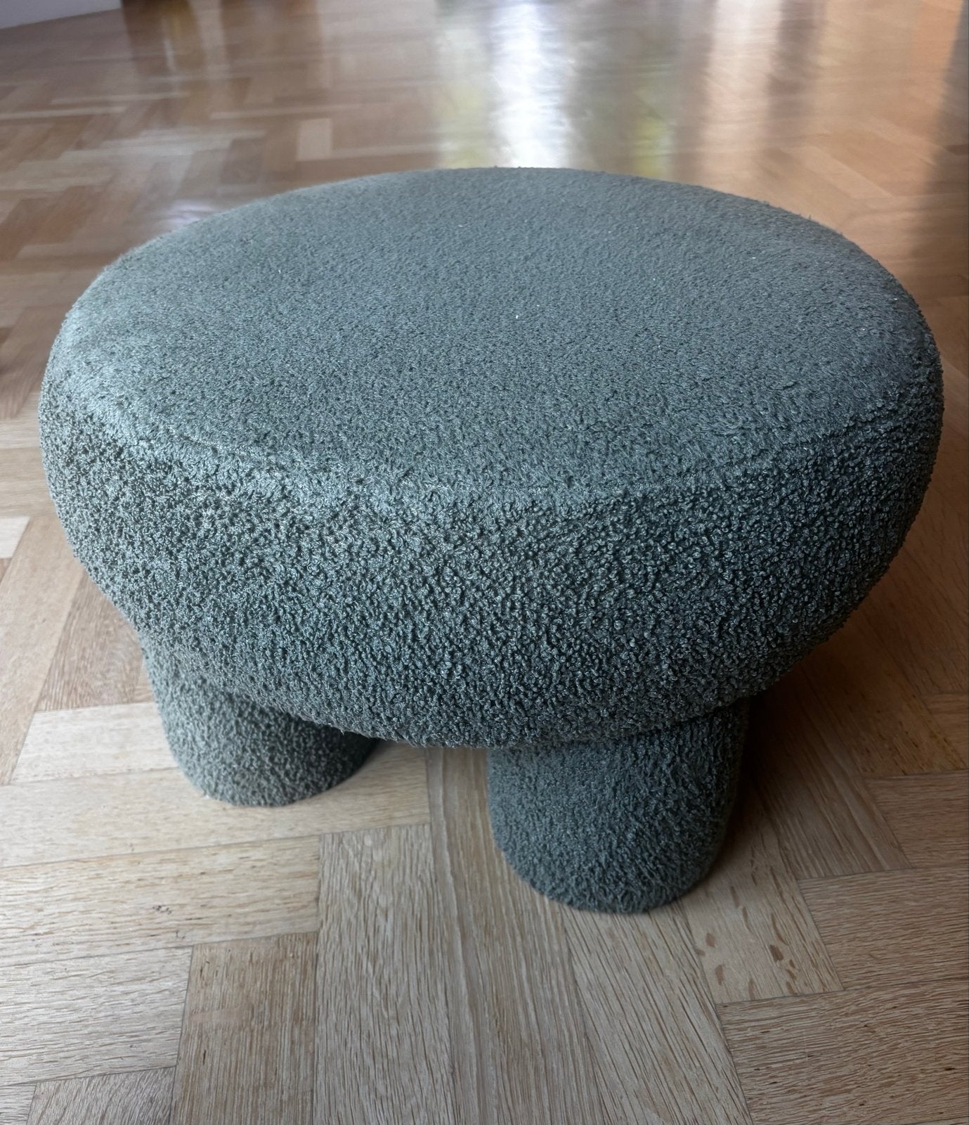 Trendy poef/voetenbank in teddy stof - Groen, Ophalen, Zo goed als nieuw, Overige materialen