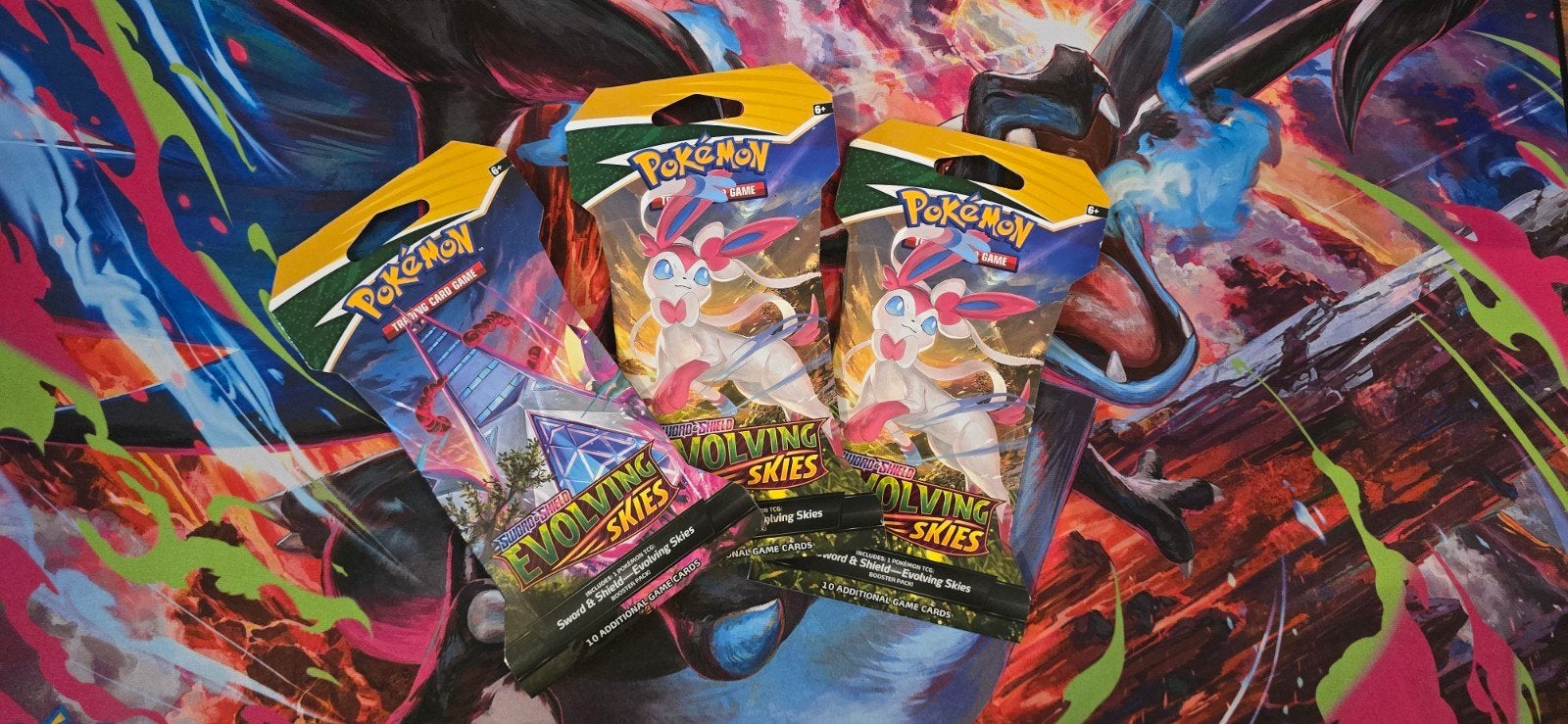 Pokémon Evolving Skies Booster Packs - 3 stuks, Hobby en Vrije tijd, Verzamelkaartspellen | Pokémon, Nieuw, Booster, Ophalen of Verzenden