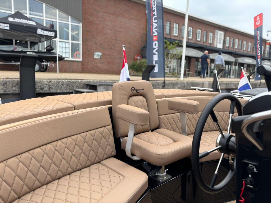 Waterspoor 717 Outboard | Suzuki 115BTGL | 2026, Watersport en Boten, Sloepen, Niet ingevuld, Niet ingevuld, Nieuw, Niet ingevuld