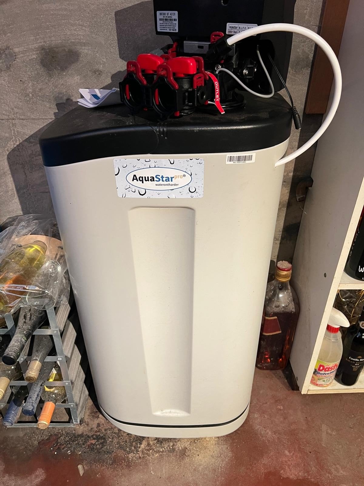 AquaStar Pro Waterontharder - Zacht water voor uw huis, Ophalen, Gebruikt, Waterontharder met zout