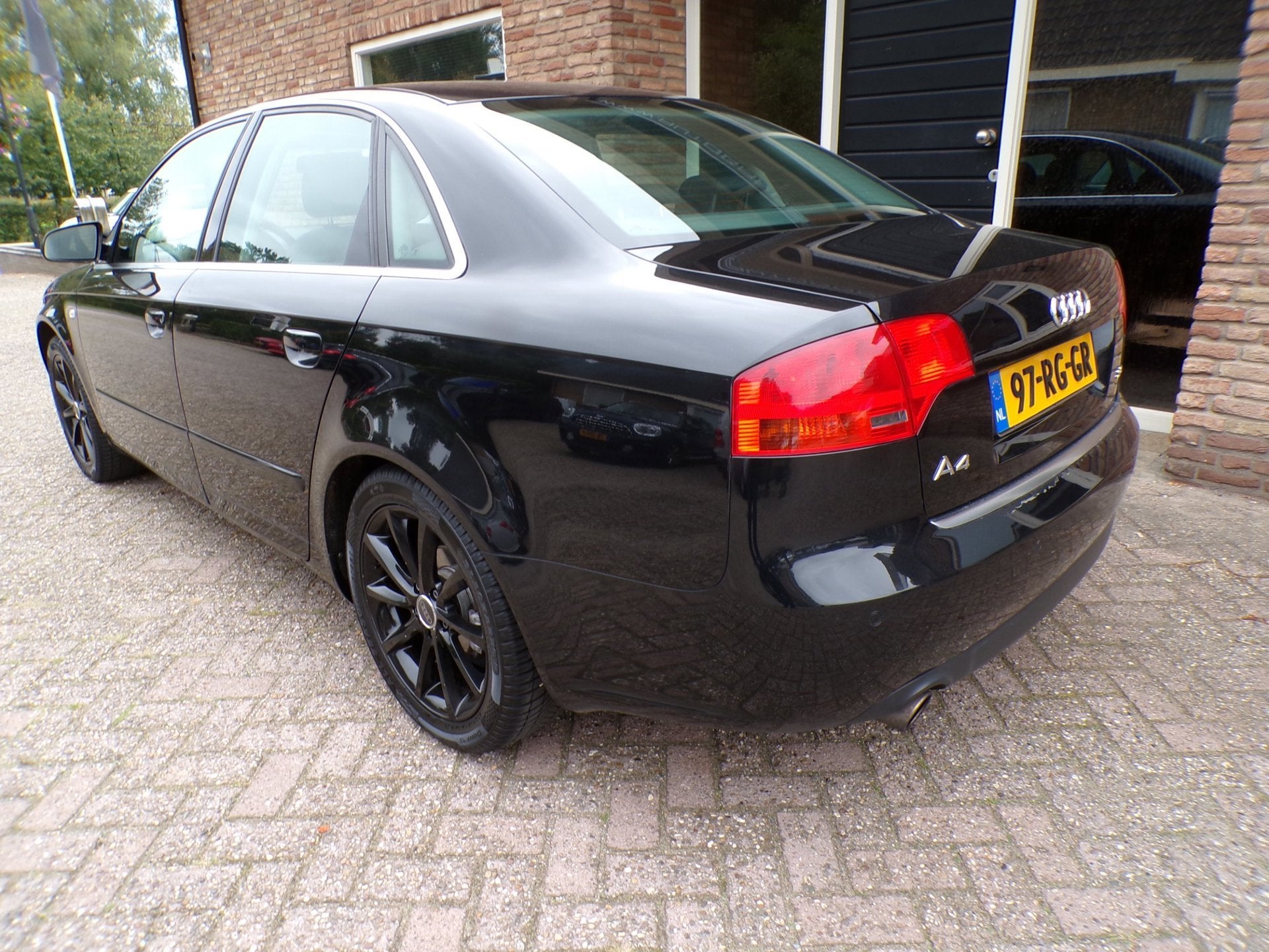 Foto 3 van Audi A4 Limousine 2.0 Pro Line