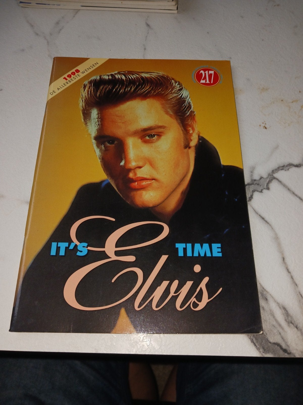 It's Elvis Time - Diverse nummers van het fanclubblad, Ophalen of Verzenden, Gelezen, Muziek, Film of Tv