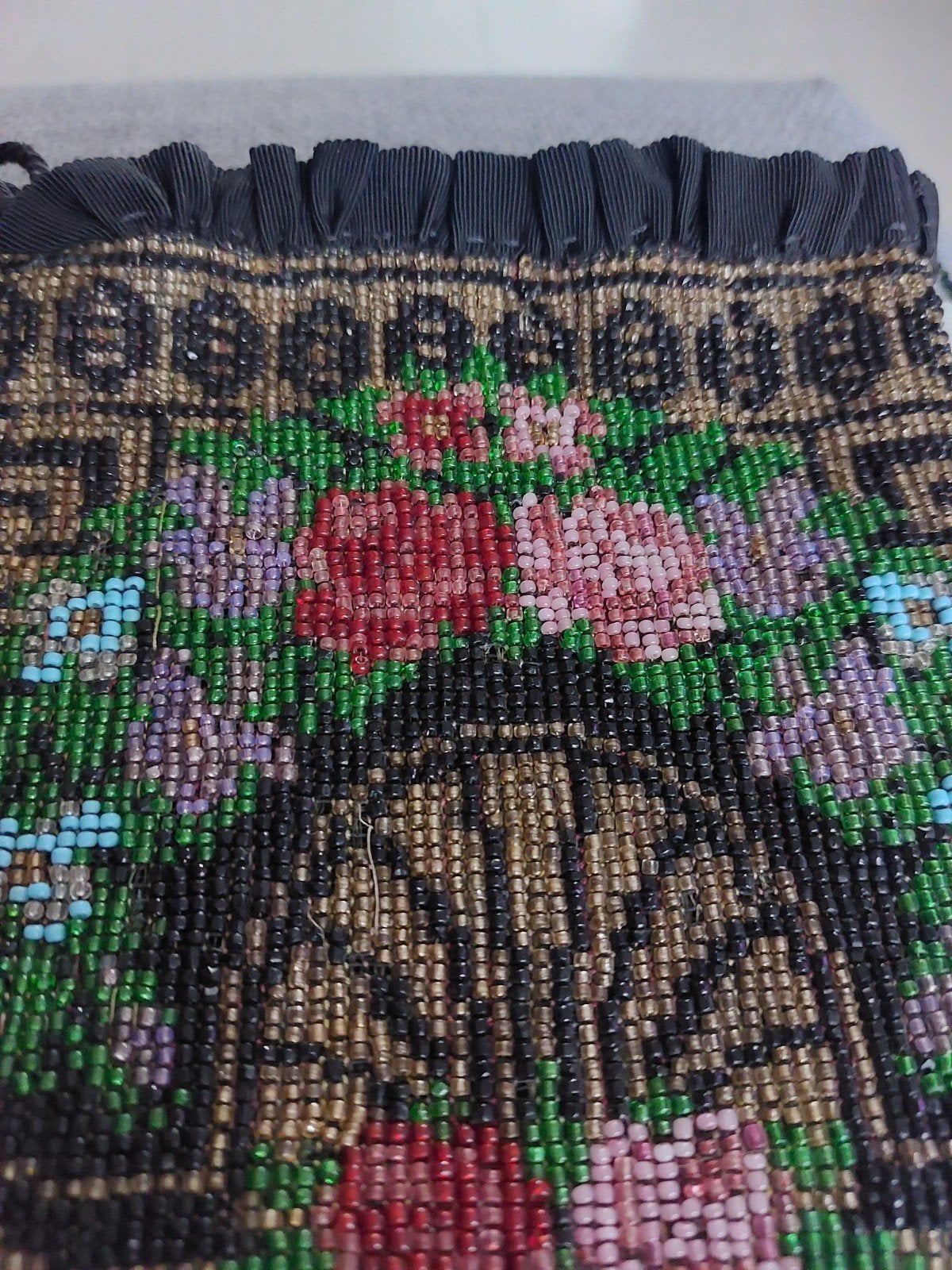 Vintage kralentasje met bloemenpatroon, Ophalen of Verzenden, Gebruikt, Overige kleuren, Avondtasje