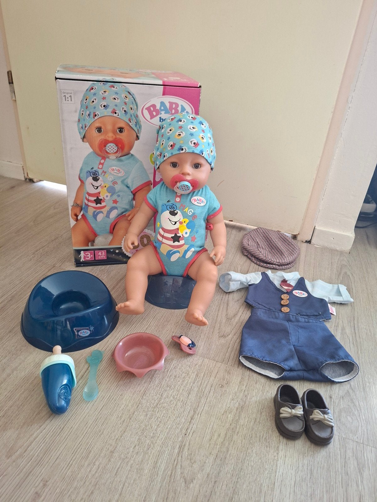 baby born soft touch jongens pop met accessoires, Ophalen of Verzenden, Babypop