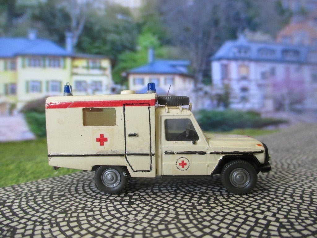 Mercedes Benz 300 GE C.Miesen Bonna Wiking Ambulancepolitie, Ophalen of Verzenden, Gebruikt, Bus of Vrachtwagen, Wiking
