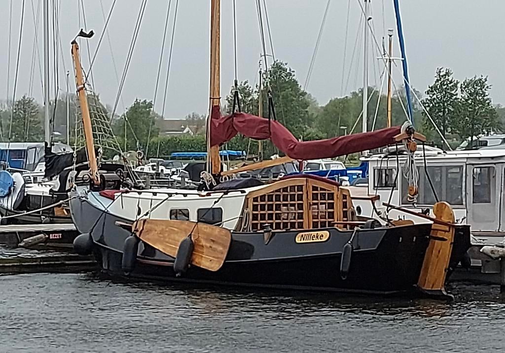 Barends en Teske zeeschouw 9.70, Ophalen, Zo goed als nieuw, Staal, Diesel