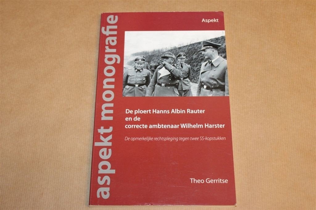 Rauter & Harster — SS-Kopstukken voor de Rechter WOII, Boeken, Ophalen of Verzenden, Tweede Wereldoorlog, Gelezen, Overige onderwerpen