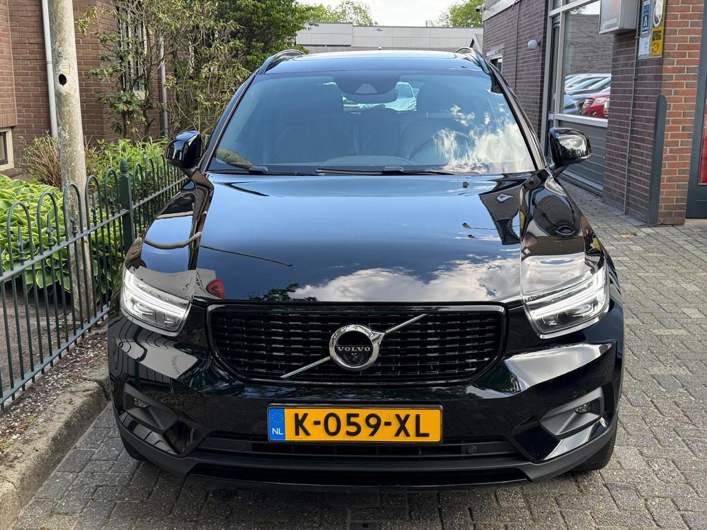 Volvo XC40 1.5 T4 Recharge R-Design Expr. (bj 2021), 12 maanden, Leder en Stof, Zwart, Bedrijf