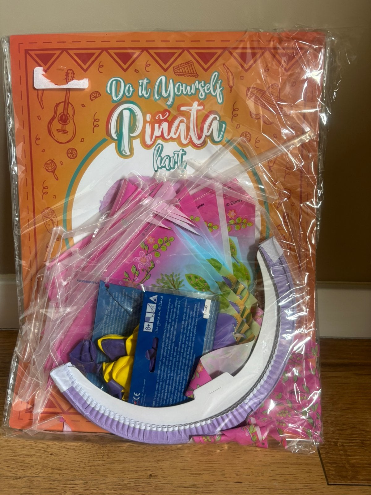 Feest artikelen Rapunzel, Ophalen, Zo goed als nieuw, Versiering, Verjaardag