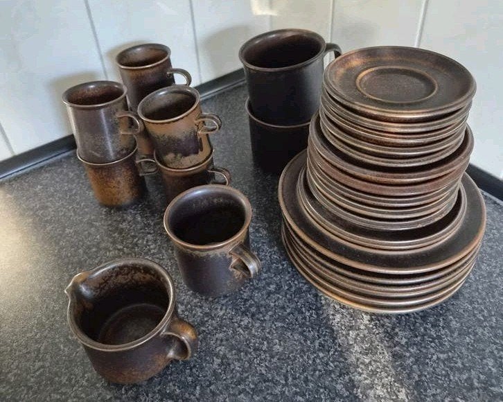 Arabia Ruska - kopjes, schotels en melkkan, Gebruikt, Overige merken, Keramiek, Vintage