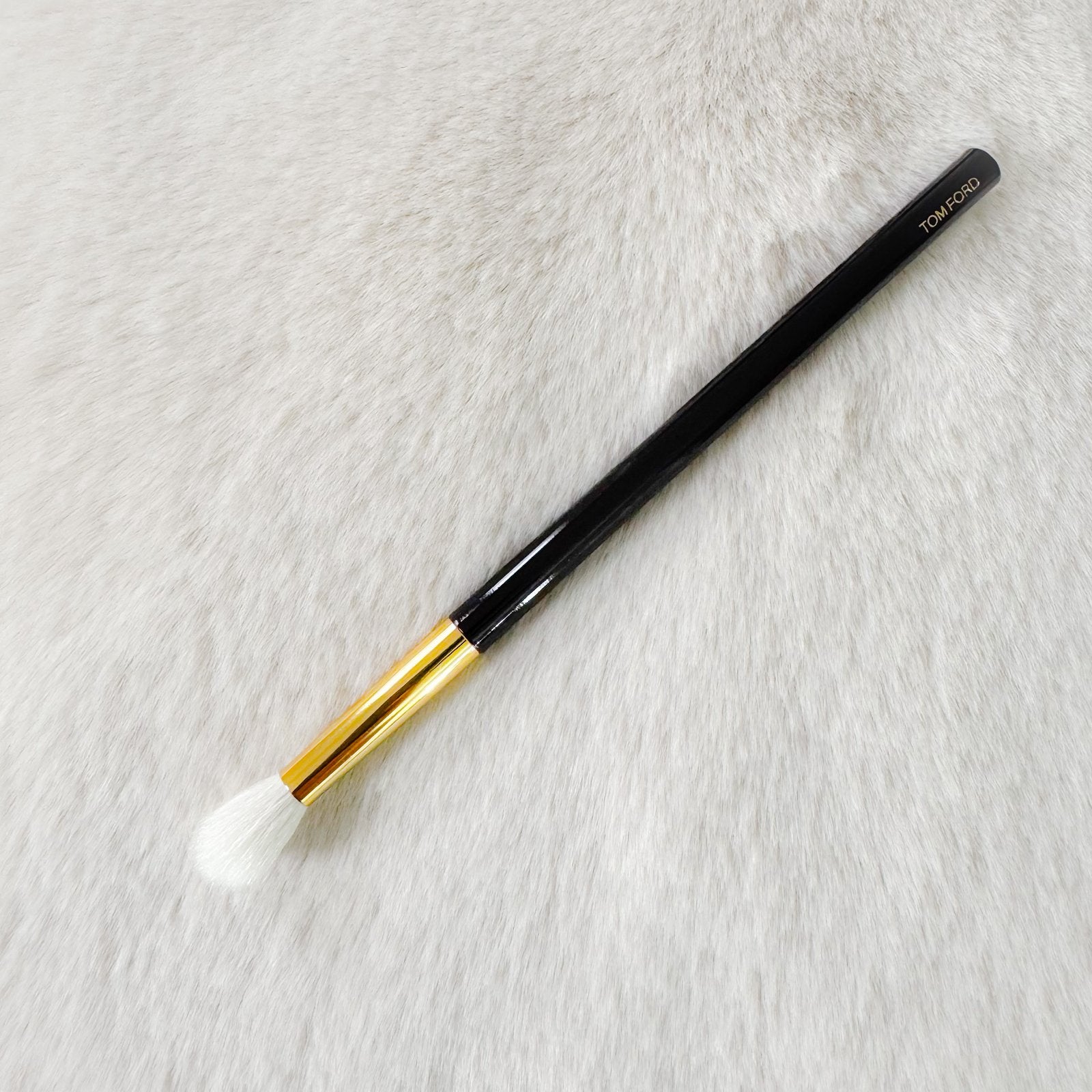 Tom Ford 13 Eye Shadow Blend Brush, Verzenden, Nieuw, Overige kleuren, Ogen