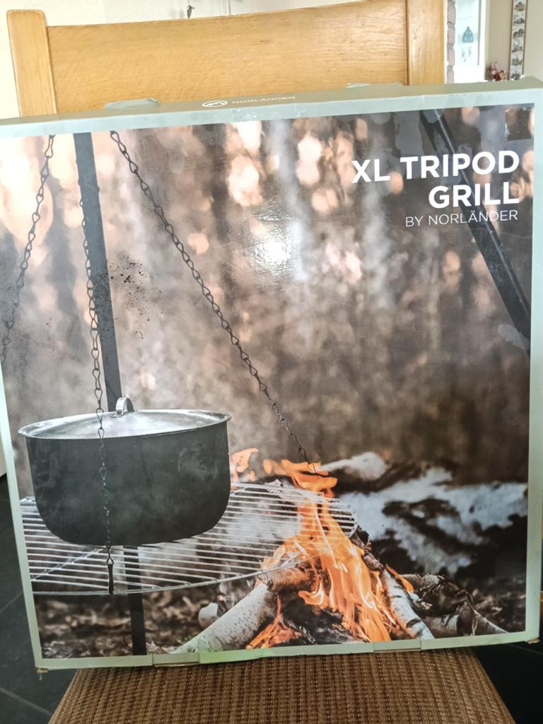 XL tripod grill, Caravans en Kamperen, Kampeeraccessoires, Nieuw, Ophalen of Verzenden