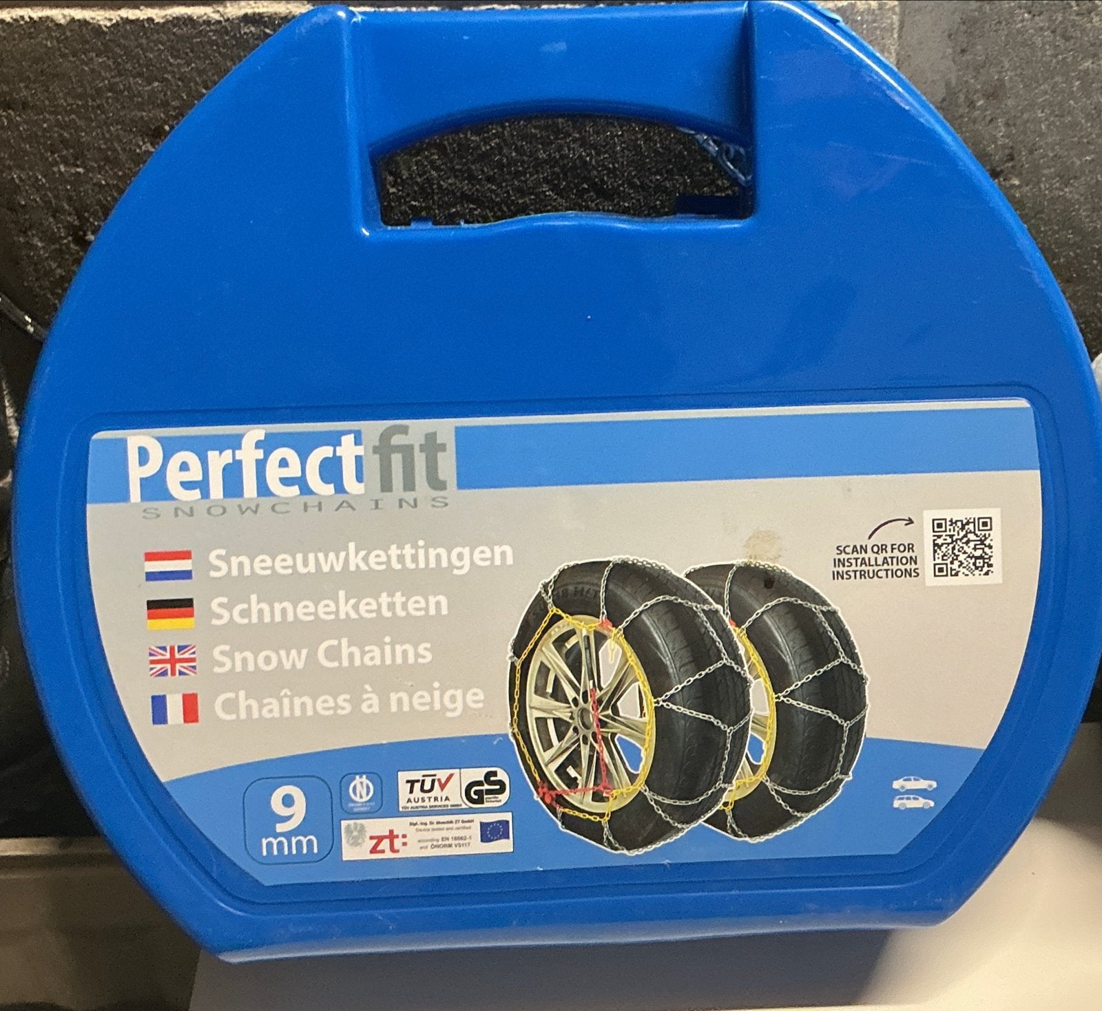 Perfect Fit Sneeuwkettingen 9 mm KN120 - Nooit gebruikt, Auto diversen, Ophalen of Verzenden, Zo goed als nieuw