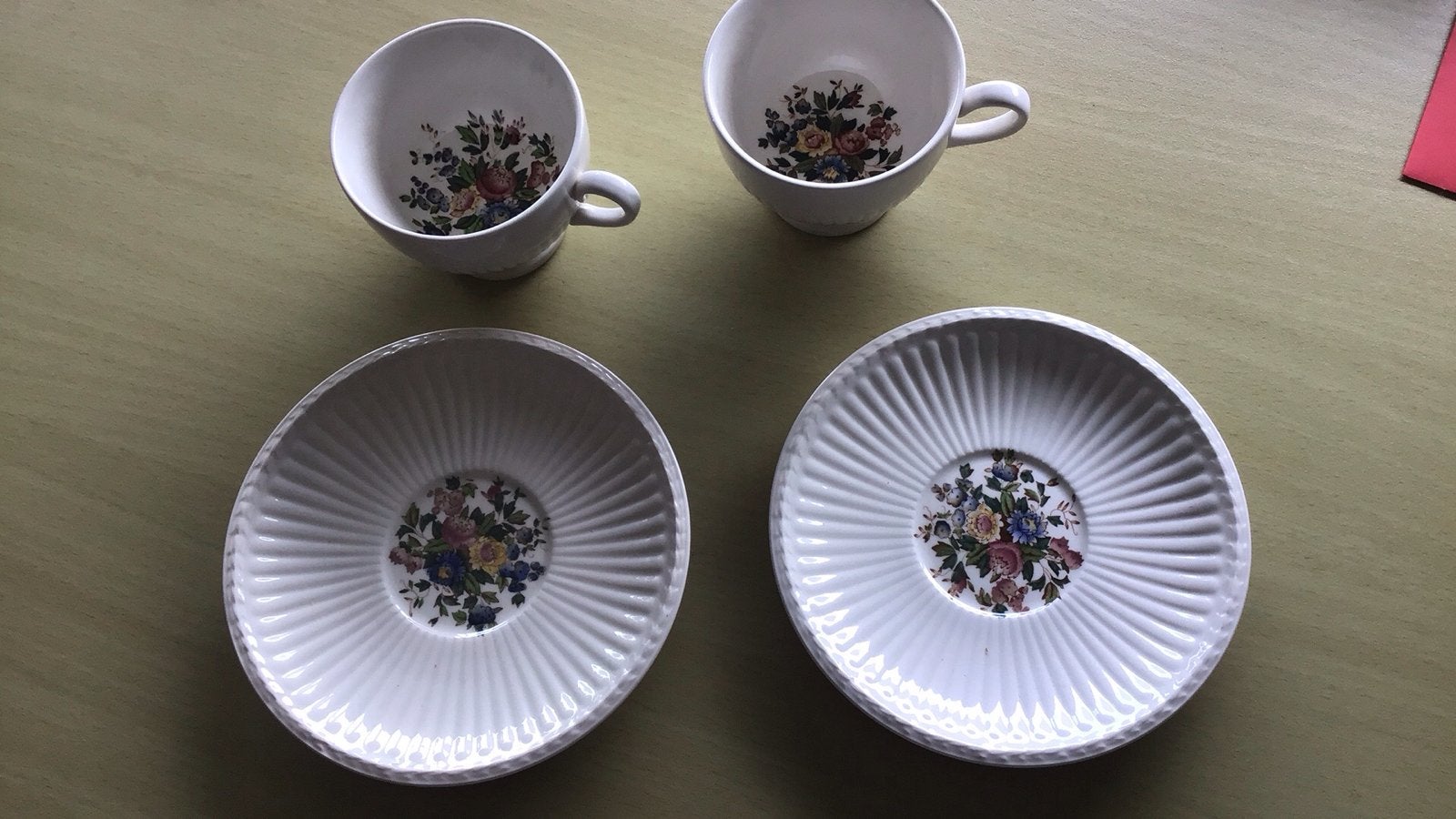 Wedgwood "Conway" kop en schotel set (2 stuks), Ophalen of Verzenden