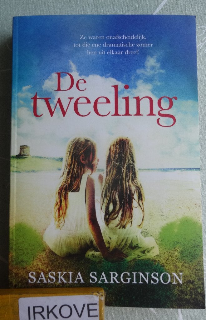 DE TWEELING * Saskia Sarginson *, Verzenden, Zo goed als nieuw, Saskia Sarginson, Europa overig
