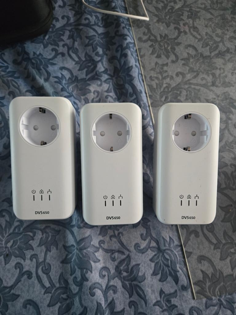 DVS 650 Powerline Adapters - 2 sets van 3 stuks, Ophalen of Verzenden, Gebruikt, DVS