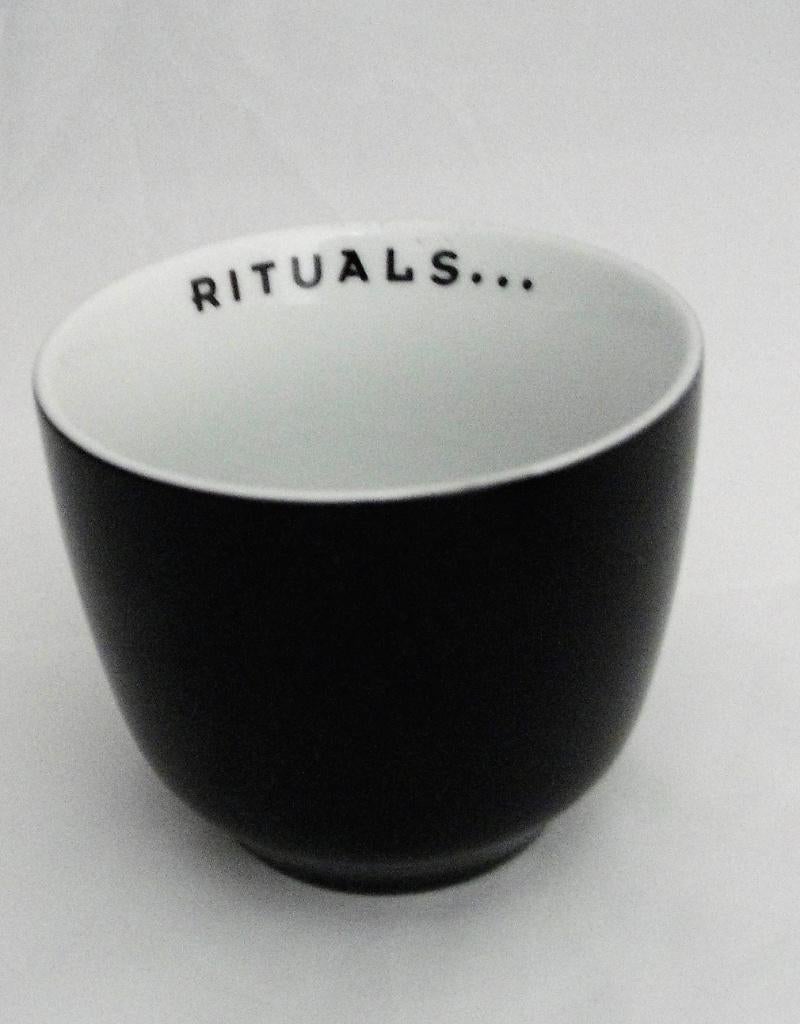 Rituals Porcelain Teacup mat-zwart, Huis en Inrichting, Keuken | Servies, Ophalen of Verzenden, Zo goed als nieuw, Overige stijlen