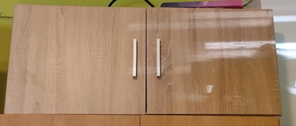 Boven kast, Huis en Inrichting, Ophalen, Zo goed als nieuw