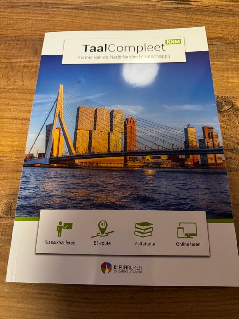 KNM leerboek, Boeken, Overige merken, Europa, Ophalen of Verzenden, Zo goed als nieuw