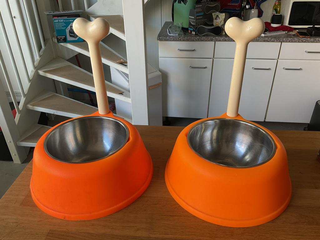 Alessi hondenvoerbakken zeer mooi, Ophalen, Gebruikt
