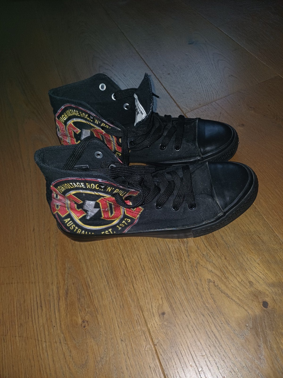 schoenen van ACDC maat 39, Zwart, Ophalen of Verzenden, Sneakers of Gympen, Zo goed als nieuw