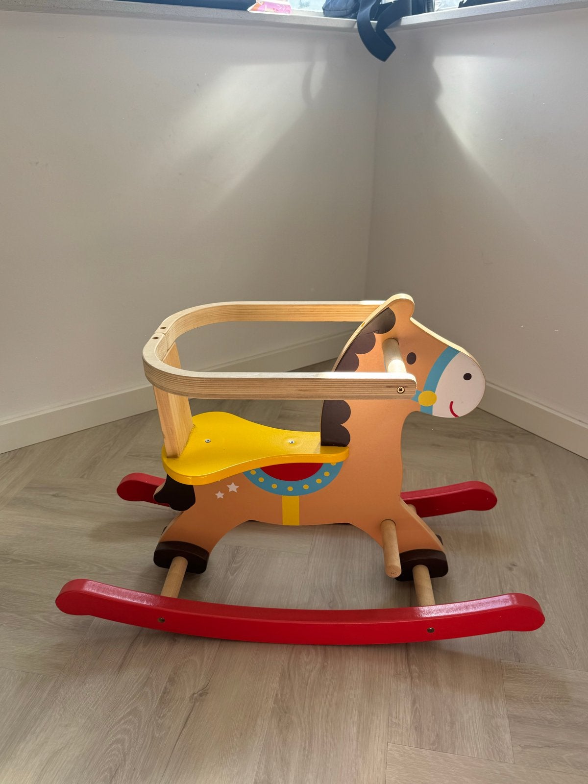 Houten hobbelpaard voor baby's en peuters, Ophalen, Zo goed als nieuw, Overige typen