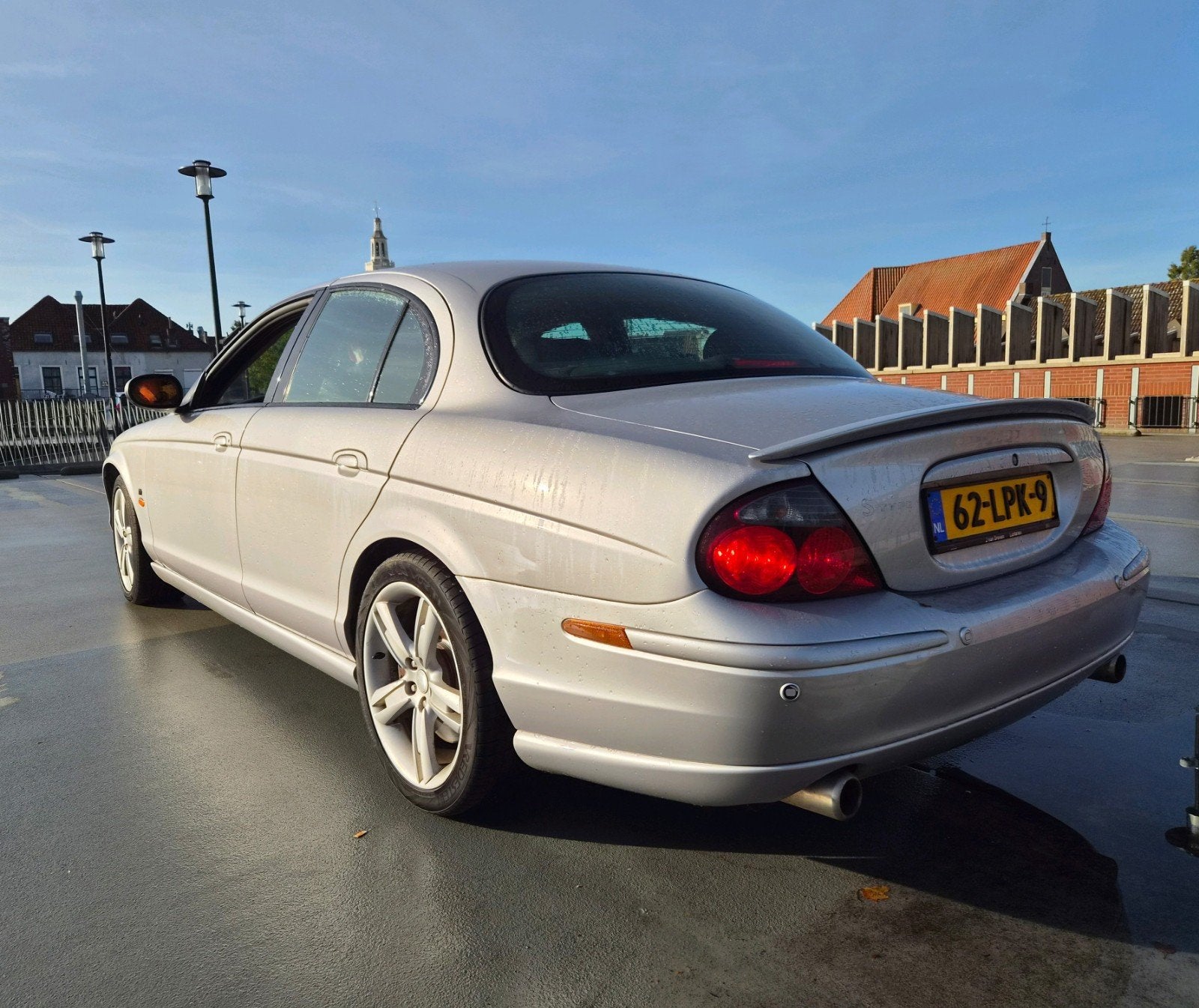 Jaguar S-Type 4.2 V8 R AUT 2002 Grijs, Auto's, Automaat, Achterwielaandrijving, 8 cilinders, 1695 kg
