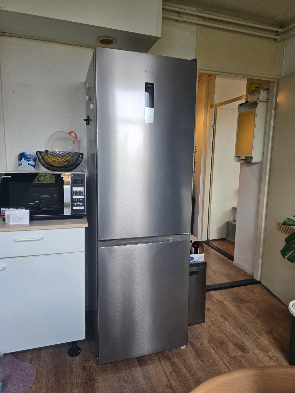 Veripart VPKVC185 NoFrost Fridge-Freezer Combination., Ophalen, 200 liter of meer, Met aparte vriezer, 160 cm of meer