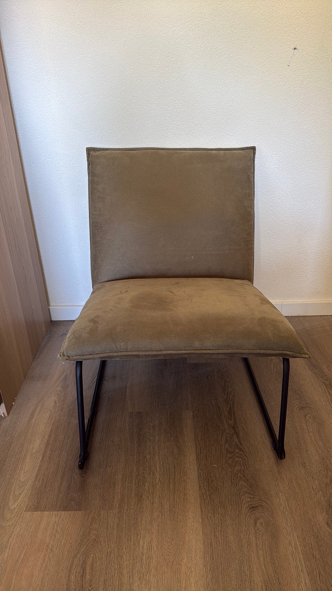 Twee stoelen - groene kleur, Huis en Inrichting, Stoelen, Ophalen, Gebruikt, Overige kleuren, Twee
