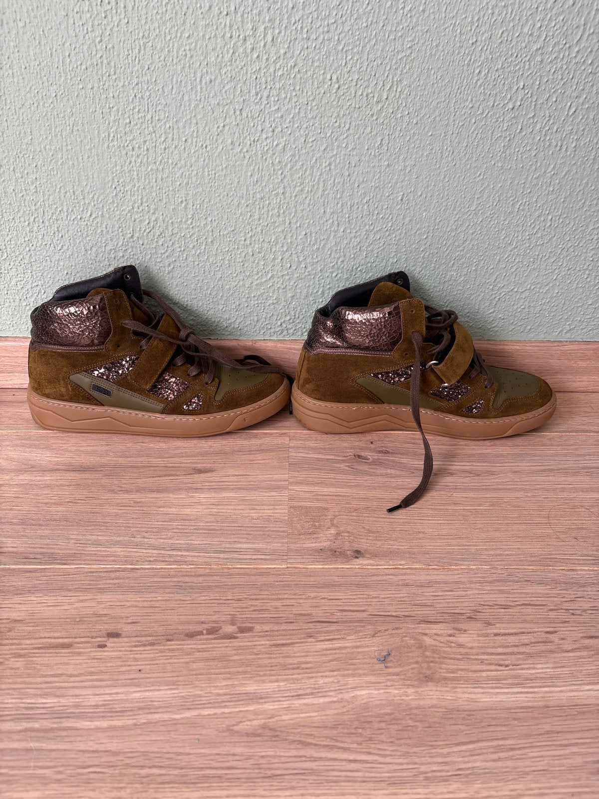 Floris van Bommel suède sneakers - maat 39,5, Ophalen of Verzenden, Zo goed als nieuw, Groen, Sneakers of Gympen