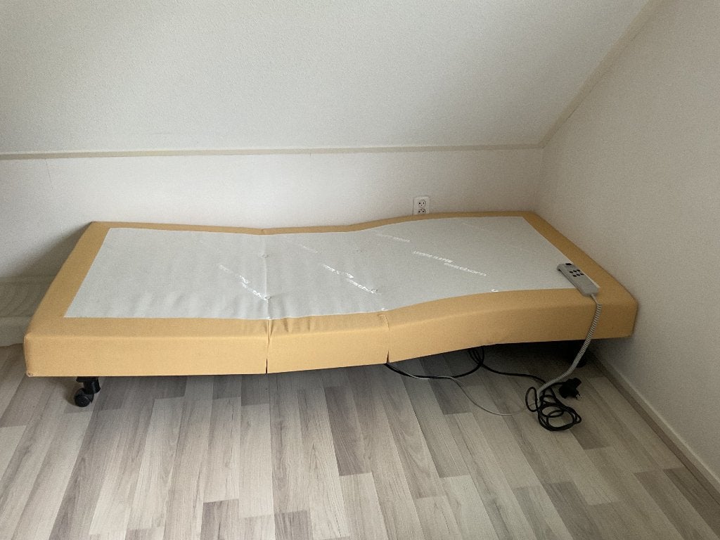 Eastborn boxspring, Ophalen, Gebruikt, 90 cm, Eenpersoons