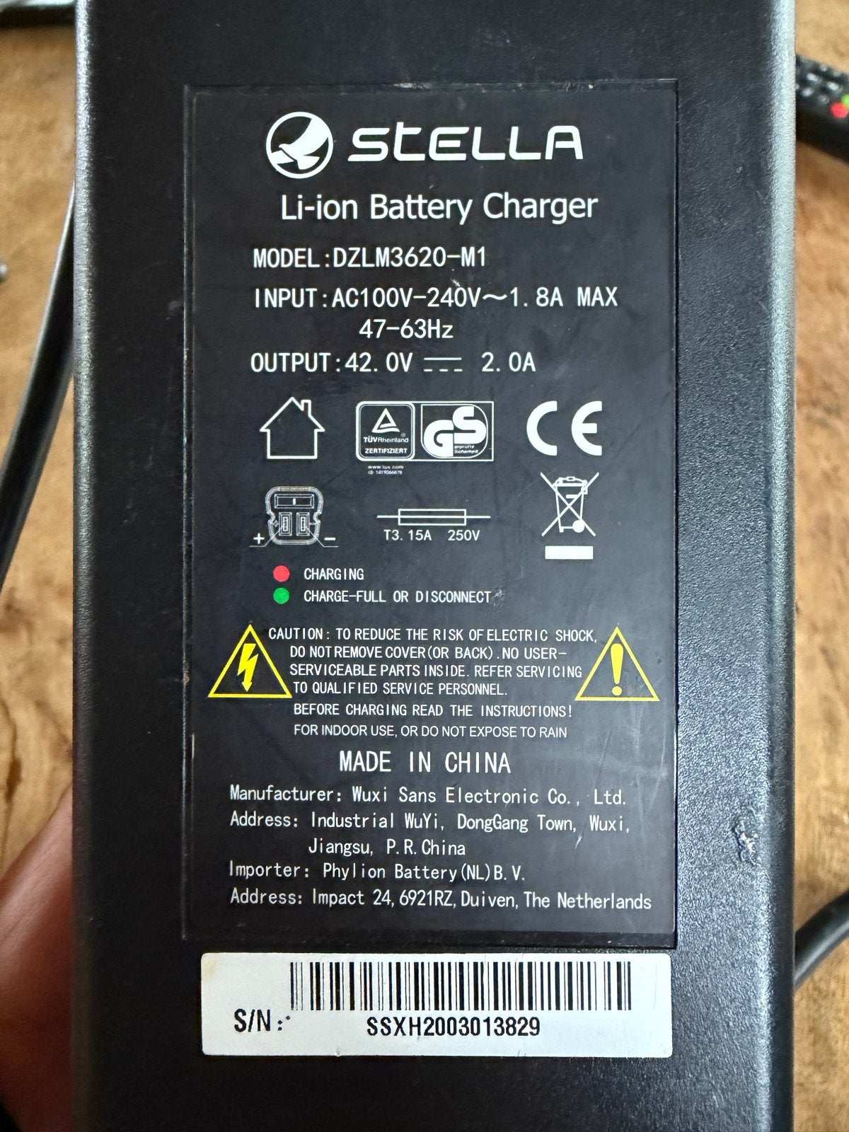 Stella oplader voor elektrische fiets 42V 2.0A, Gebruikt