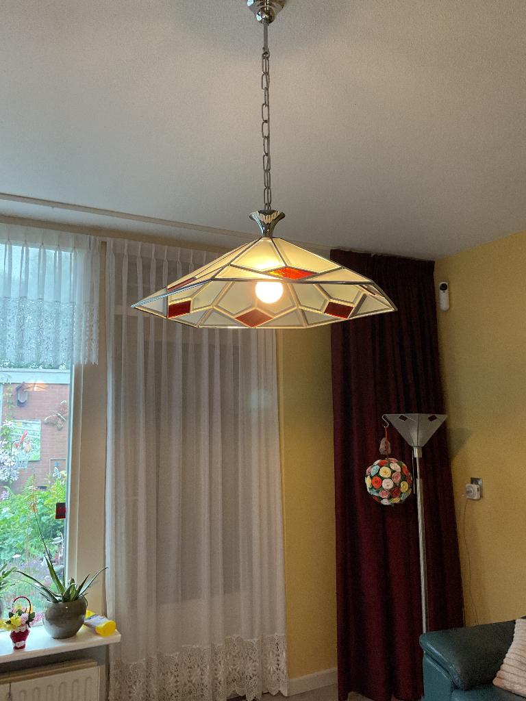 Glas in lood plafond lamp, Huis en Inrichting, Lampen | Hanglampen, 50 tot 75 cm, Ophalen of Verzenden, Glas in lood, Glas