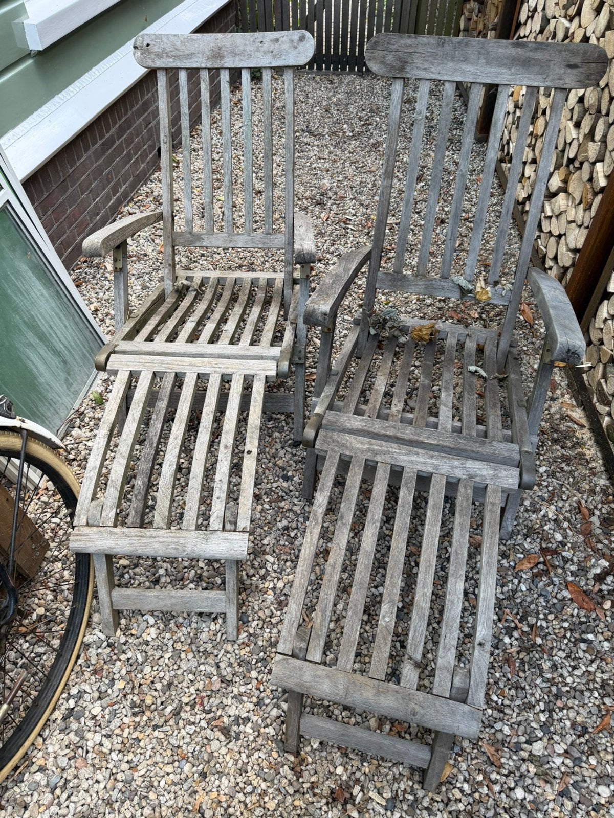Twee teakhouten deckchairs aangeboden, Ophalen of Verzenden, Gebruikt, Teakhout, Inklapbaar