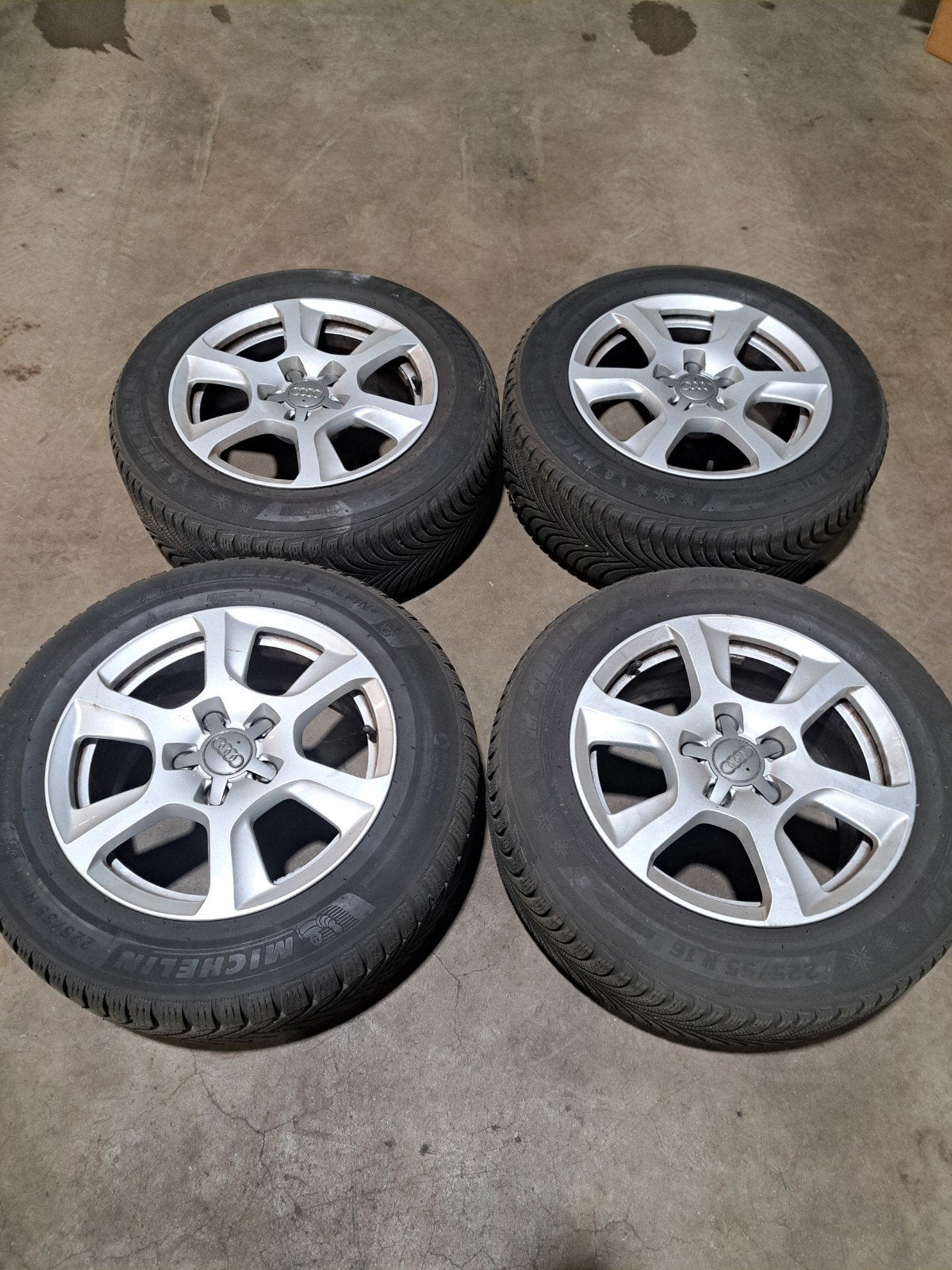 Winterset audi
5x112, Ophalen, Audi