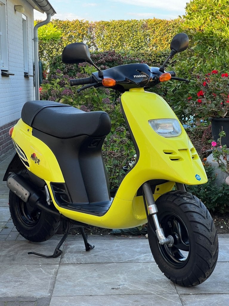 ⭐️Piaggio Typhoon TPH 50cc 2 takt geel Brom Nette staat⭐️, Fietsen en Brommers, Niet ingevuld, Niet ingevuld, Niet ingevuld