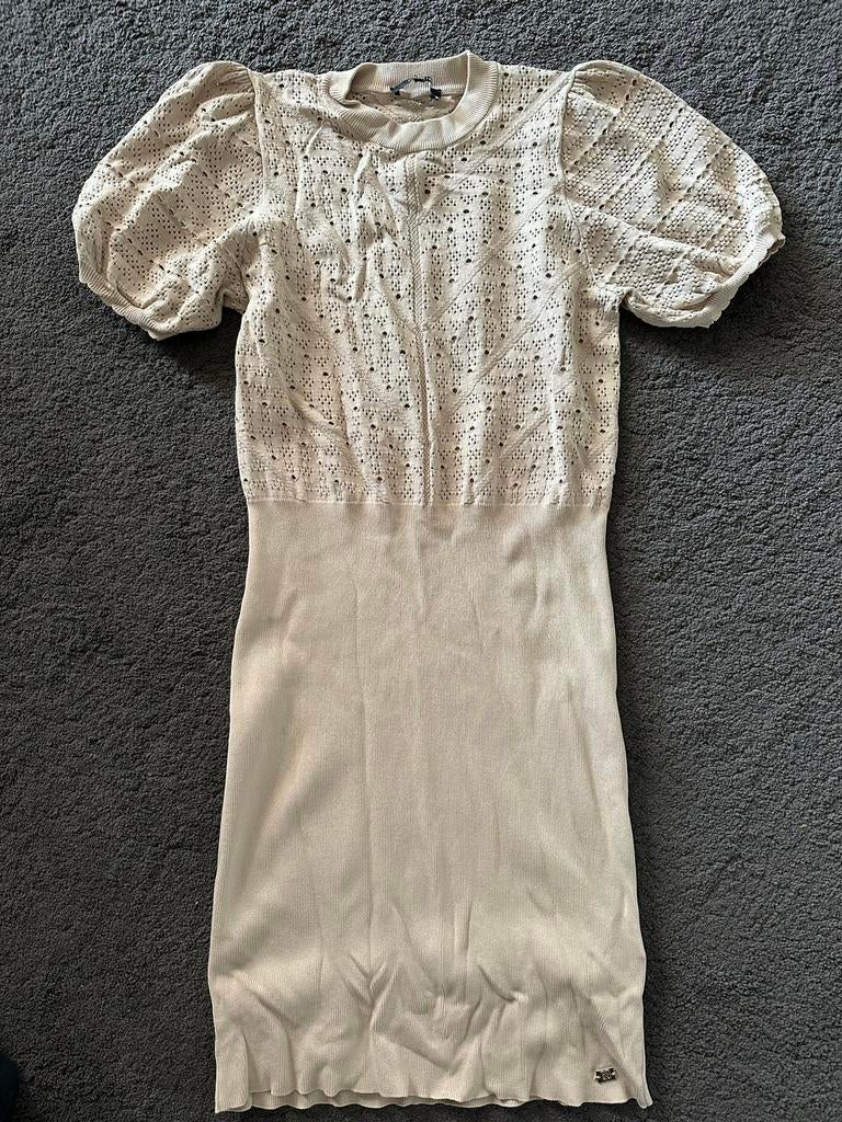 Nikkie jurkje maat 42, Beige, Maat 42/44 (L), Nieuw, Ophalen of Verzenden