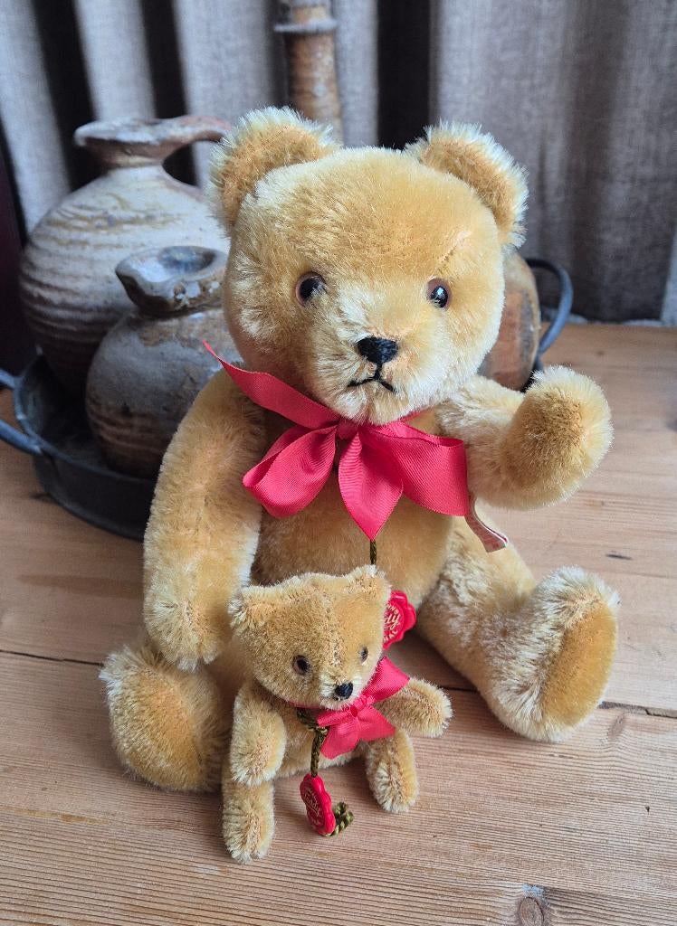 2 Hermann Teddy beertjes, Verzamelen, Beren en Cherished Teddies, Ophalen of Verzenden, Zo goed als nieuw, Stoffen beer, Overige merken