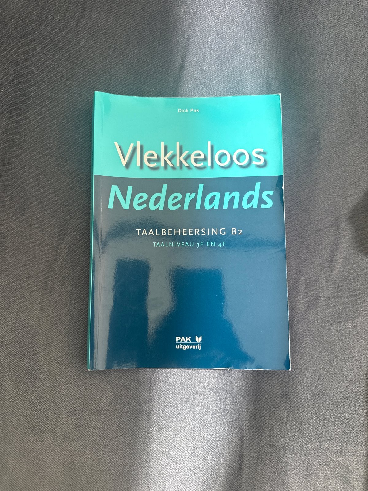 Vlekkeloos Nederlands - Taalbeheersing B2 (Dick Pak), Boeken, Ophalen of Verzenden, Gelezen, Non-fictie