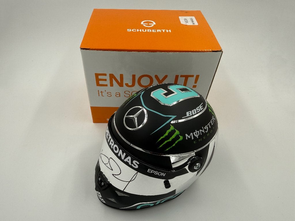 1/2 helm helmet F1 Rosberg 2016 WC (Mercedes) signed, Verzamelen, Automerken, Motoren en Formule 1, Ophalen of Verzenden, Zo goed als nieuw