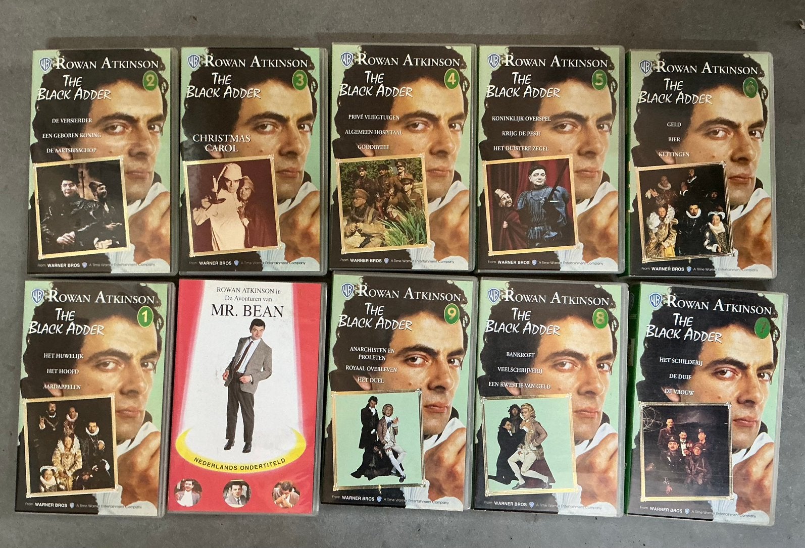 Aantal  VHS video banden ROWAN ATKINSON  Mr.BEAN, Cd's en Dvd's, Alle leeftijden, Ophalen of Verzenden, Gebruikt, Komedie