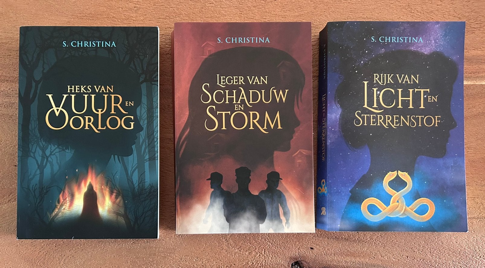 Complete Lara Polaris Trilogie – S. Christina, Boeken, Fantasy, Ophalen of Verzenden, Zo goed als nieuw