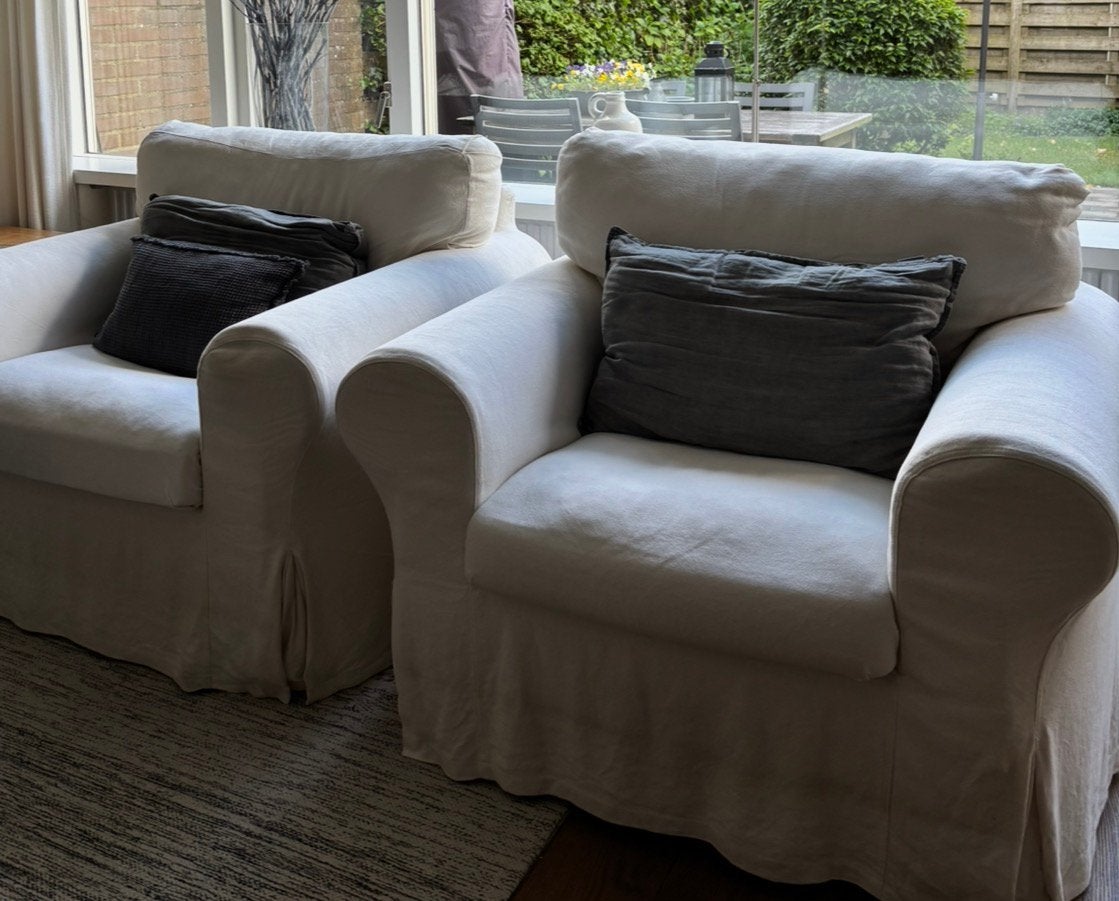 2 Elktrop linnen witte fauteuils met 2 extra witte hoezen, Ophalen, Zo goed als nieuw, 75 tot 100 cm