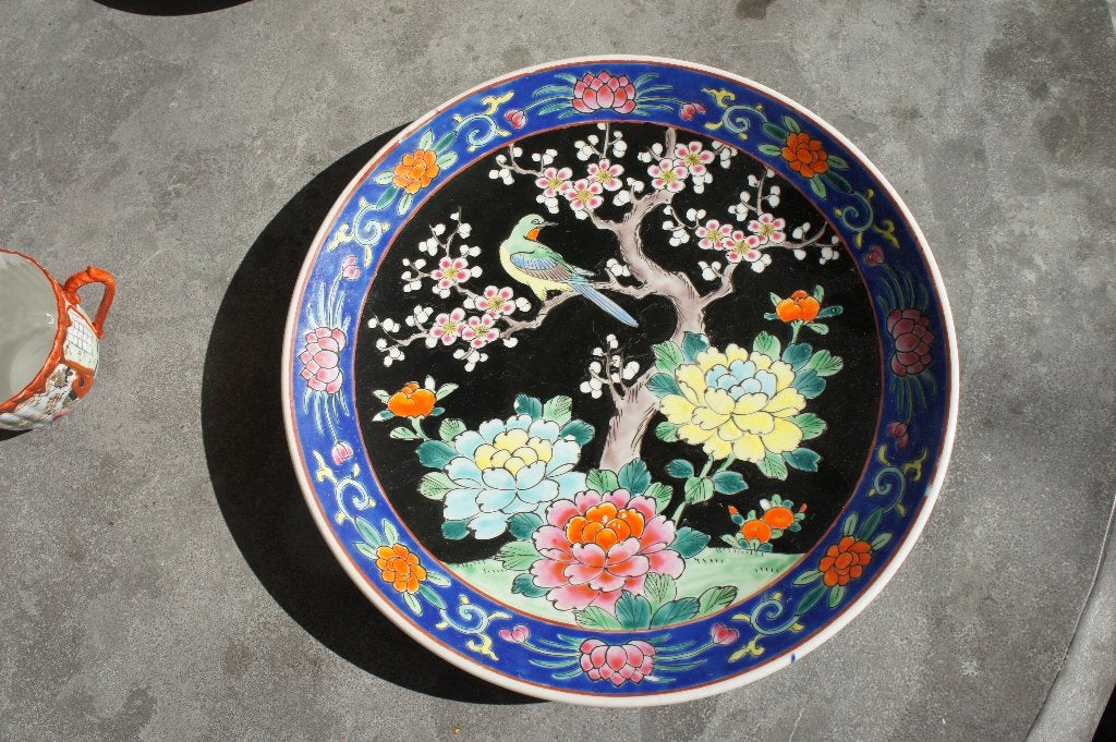 Japans bord - kleurrijk gedecoreerd met vogel en bloemen, Antiek en Kunst, Antiek | Wandborden en Tegels, Ophalen