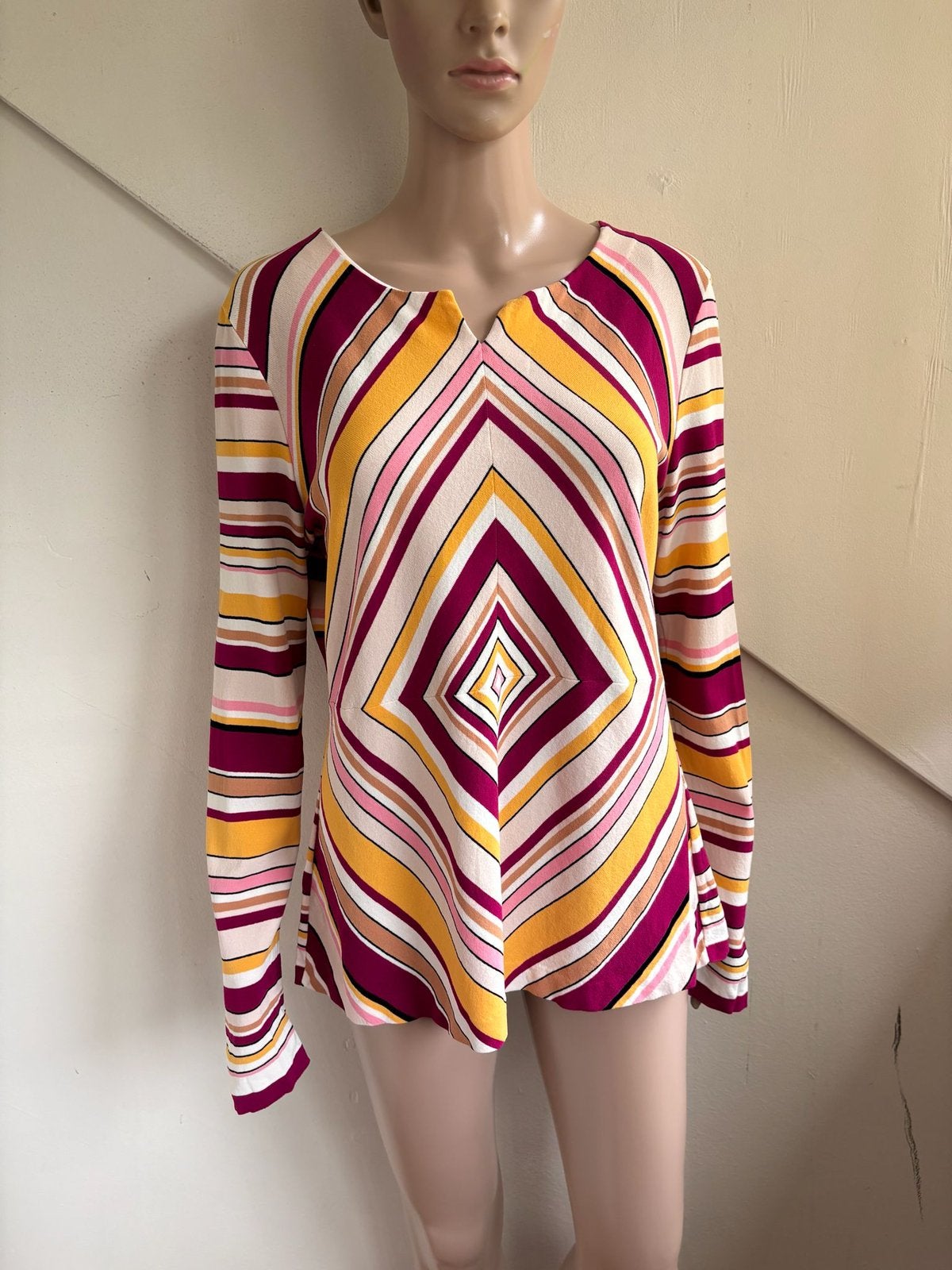 Marc Cain blouse top maat N5 = 42 L roze mosterdgeel print, Ophalen of Verzenden, Zo goed als nieuw, Maat 42/44 (L), Roze