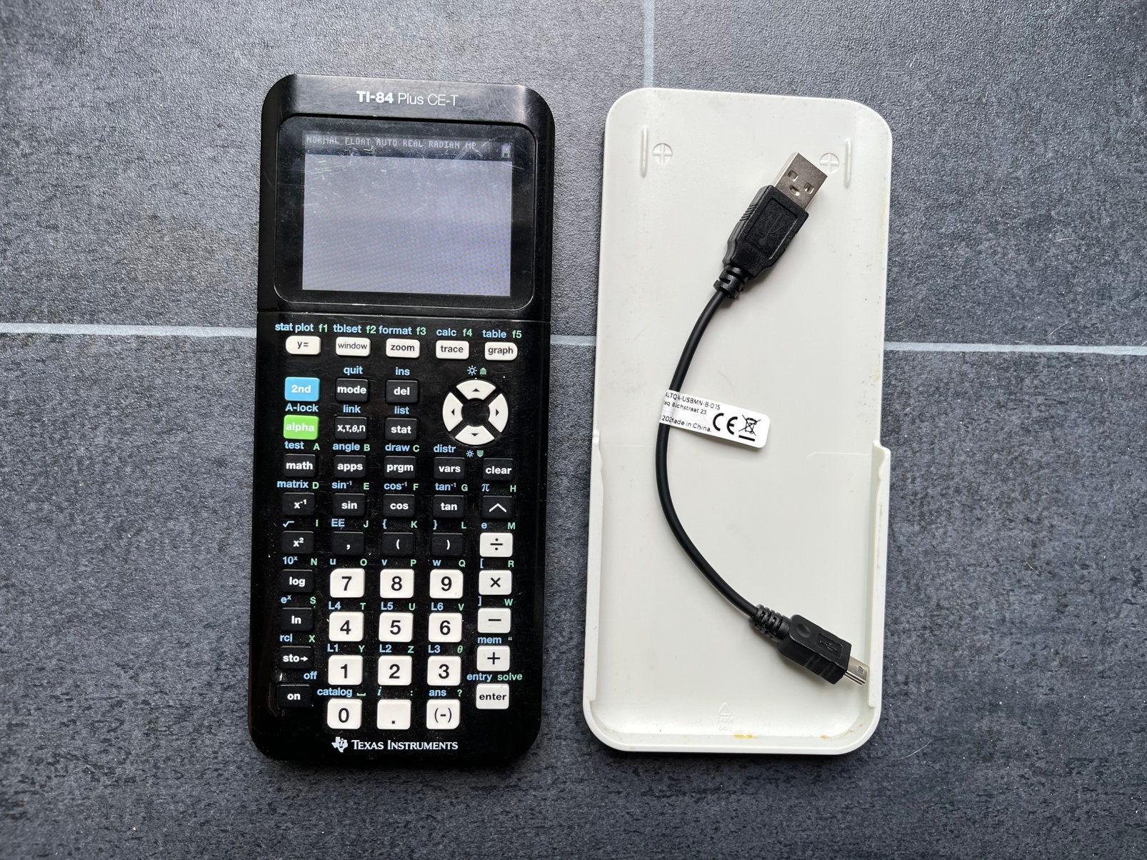 TI-84 Plus CE-T grafische rekenamachine, Diversen, Rekenmachines, Ophalen of Verzenden, Grafische rekenmachine, Gebruikt