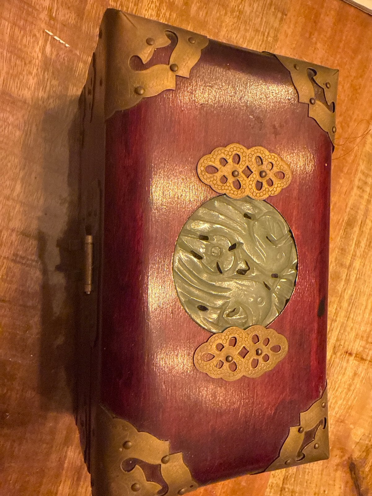 Vintage Chinees Houten sieraden Doosje met Jade Inleg, Antiek en Kunst, Ophalen of Verzenden